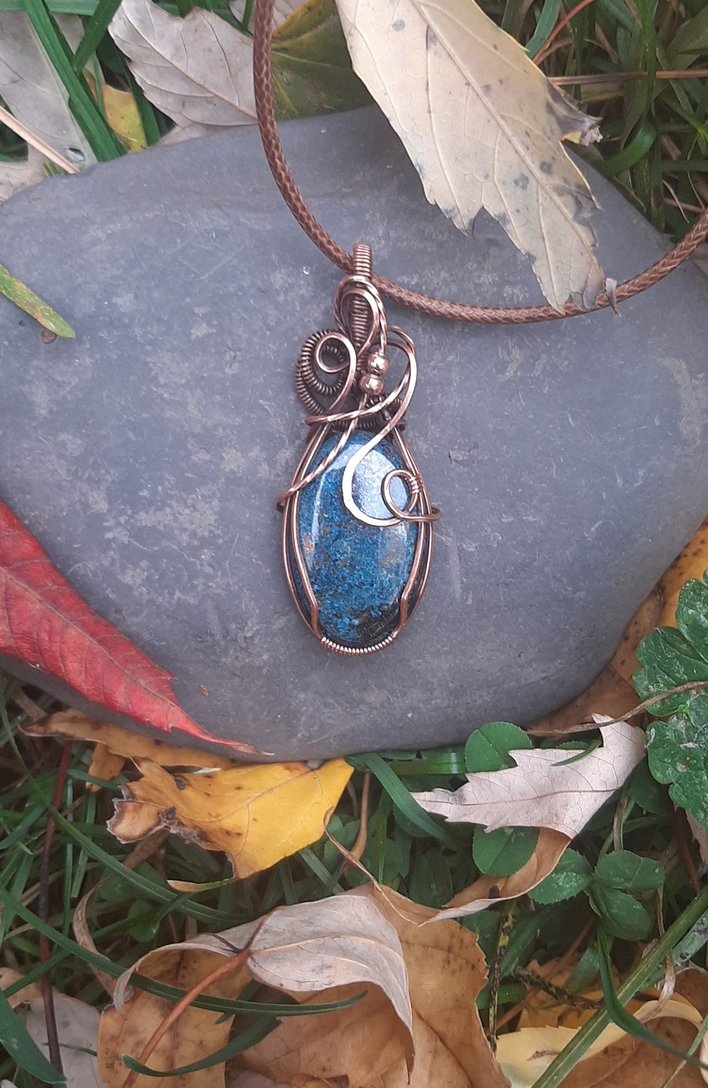 Fancy Azurite in oxidized copper