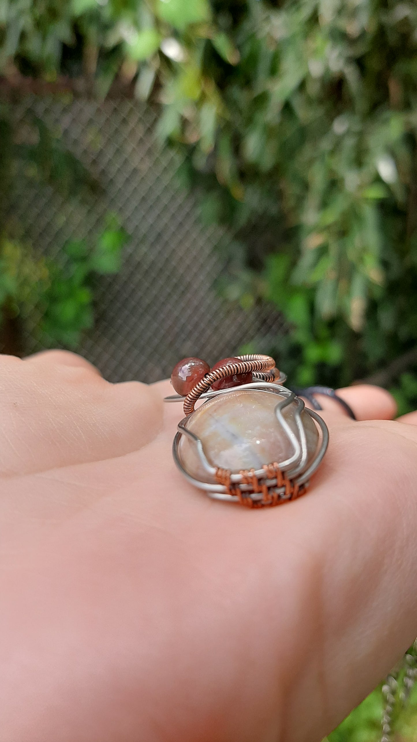 Indian Agate in Stainless Steel & oxidized copper