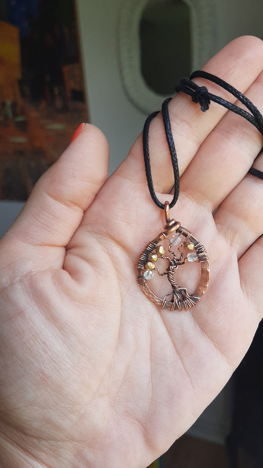 Tree of life wrapped in copper - Faceted Czech beads