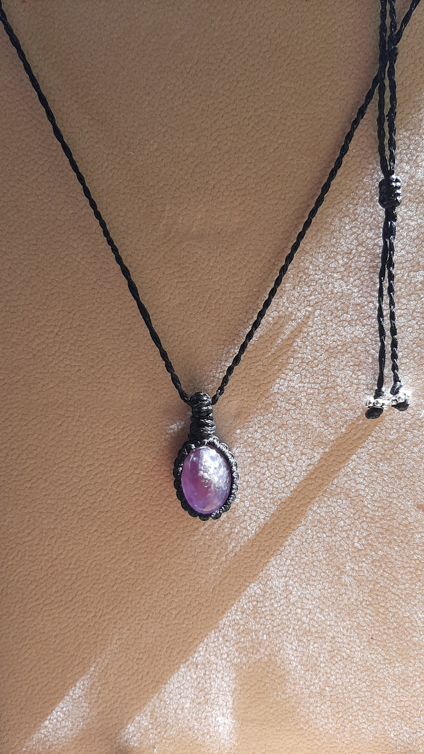 Macrame Amethyst pendant - black -SALE