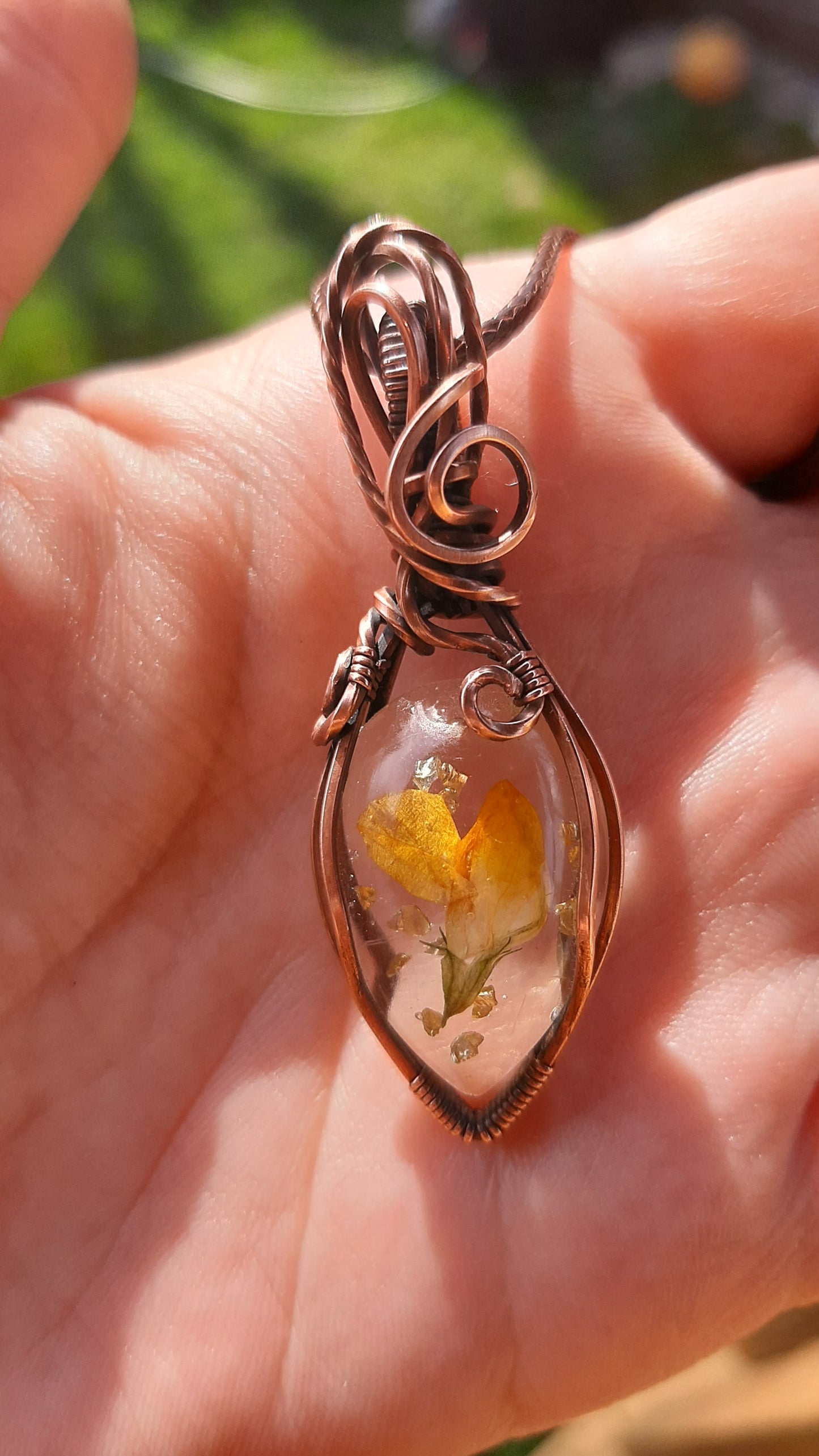 Yellow flower- tear drop cabochon in  oxidized Copper - Spring time collection