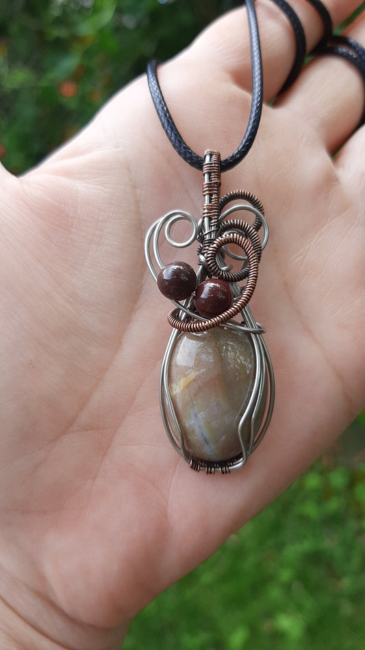 Indian Agate in Stainless Steel & oxidized copper