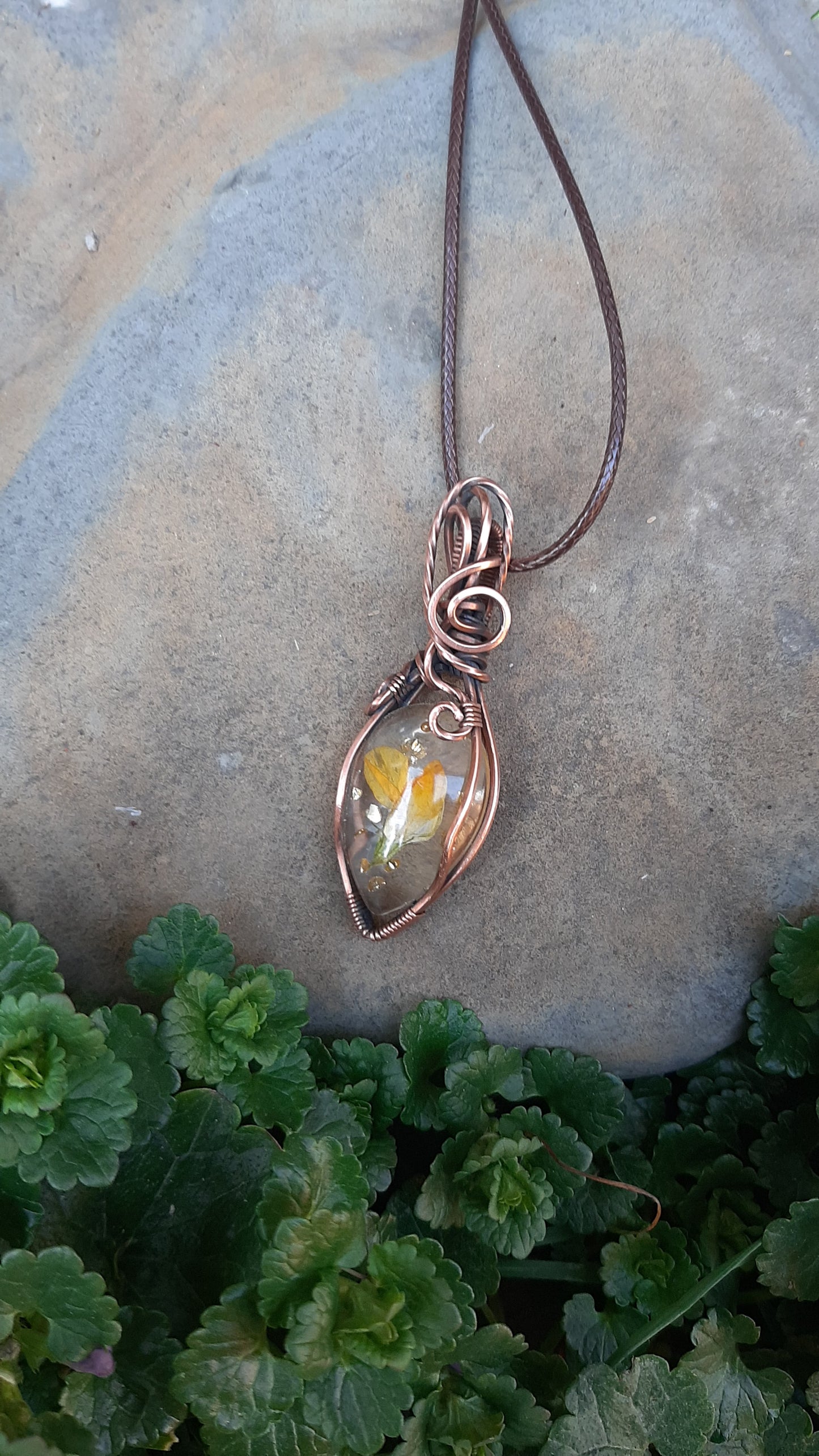 Yellow flower- tear drop cabochon in  oxidized Copper - Spring time collection